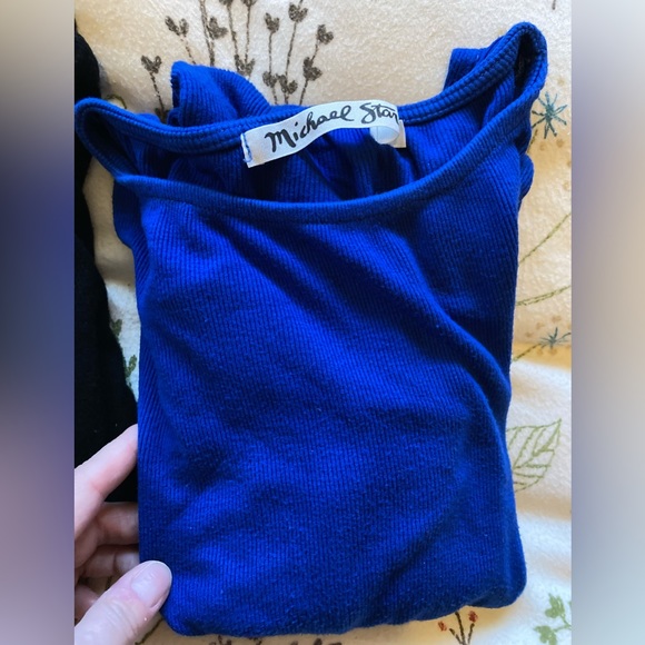 Michael Stars Blue Cold Shoulder • 3/4 sleeve • OS • ribbed, stretchy, sexy 😍 - Picture 3 of 10